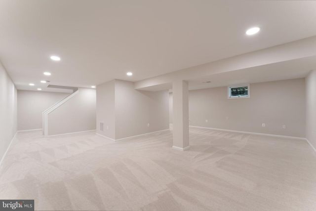 1330 ROCK CHAPEL RD, Herndon, VA 20170