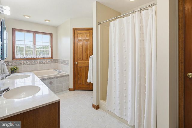 6111 EMERALD, Eldersburg, MD 21784