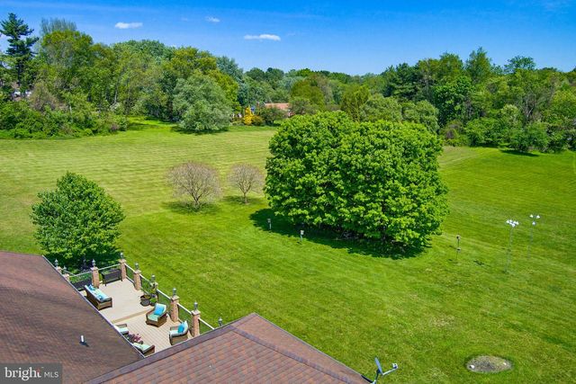 6111 EMERALD, Eldersburg, MD 21784