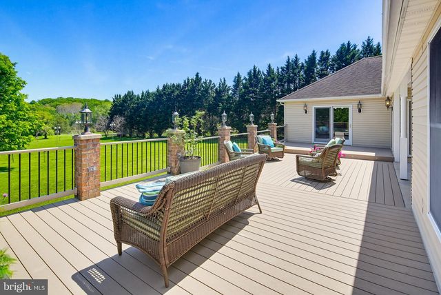 6111 EMERALD, Eldersburg, MD 21784