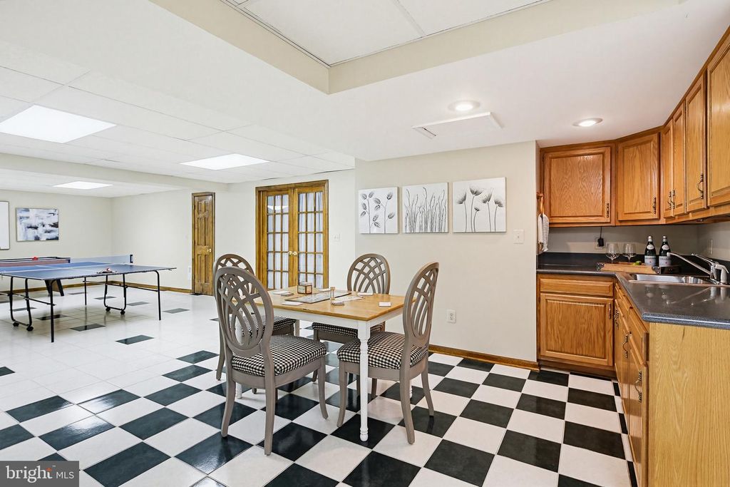 Image 56 of property listing at 6111 EMERALD LN, Eldersburg, MD 21784