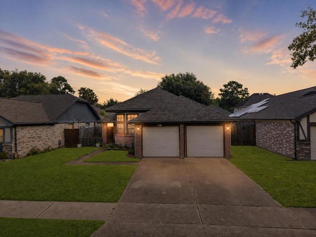 5126 E Fallen Bough Drive, Houston, TX 77041