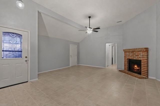 5126 E Fallen Bough Drive, Houston, TX 77041