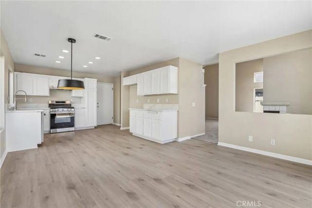 1131 Autumnwood, Perris, CA 92571