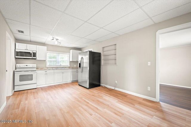 2514 PEACH Drive, Jacksonville, FL 32246