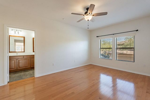 33550 N Dove Lakes Drive Unit 2021, Cave Creek, AZ 85331