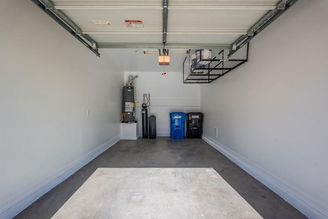 33550 N Dove Lakes Drive Unit 2021, Cave Creek, AZ 85331