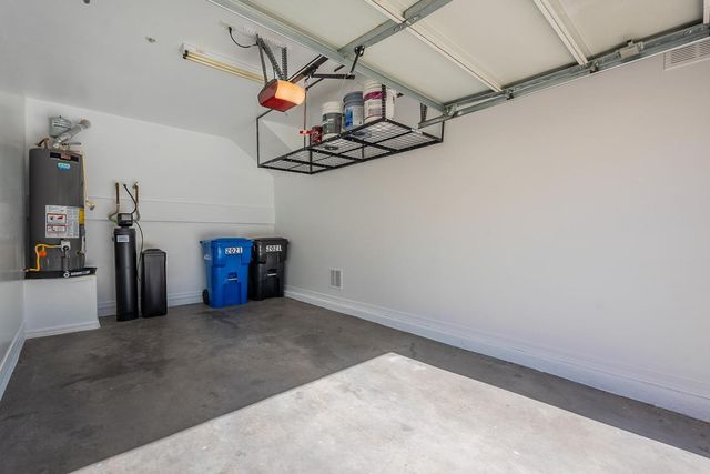 33550 N Dove Lakes Drive Unit 2021, Cave Creek, AZ 85331