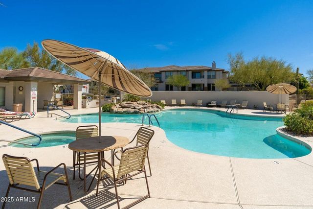 33550 N Dove Lakes Drive Unit 2021, Cave Creek, AZ 85331
