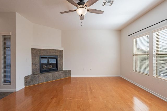 33550 N Dove Lakes Drive Unit 2021, Cave Creek, AZ 85331