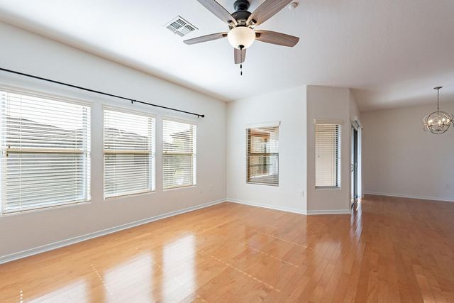 33550 N Dove Lakes Drive Unit 2021, Cave Creek, AZ 85331