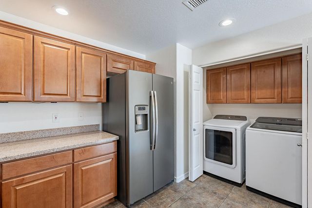 33550 N Dove Lakes Drive Unit 2021, Cave Creek, AZ 85331