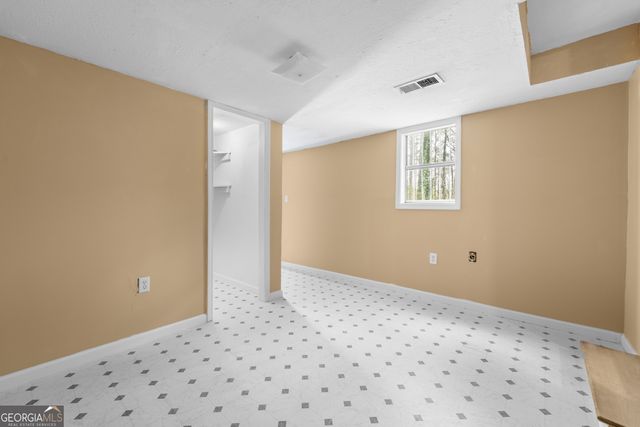 127 Fairview Way, Stockbridge, GA 30281