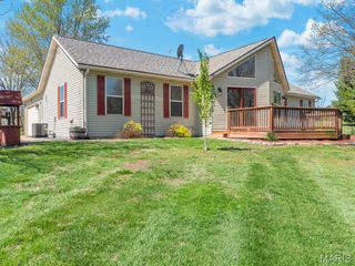5919 Rachel Drive, Waterloo, IL 62298
