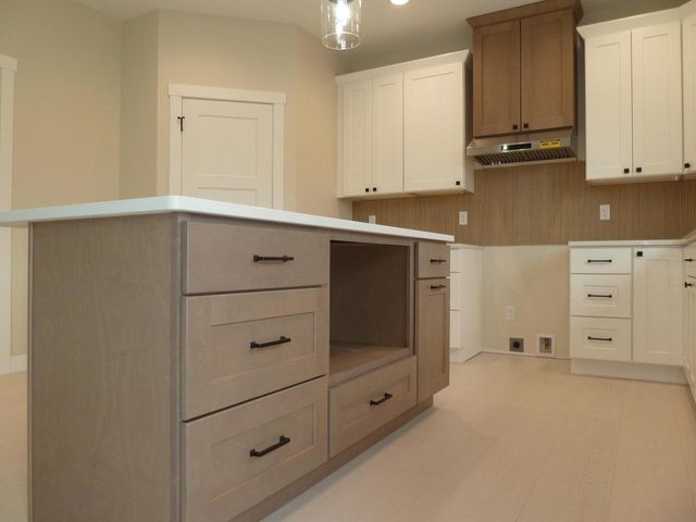 717 Tamarack TRAIL, Holmen, WI 54636