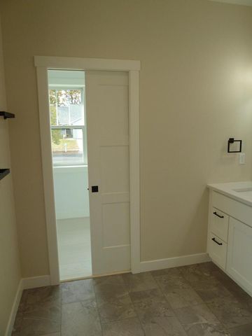 717 Tamarack TRAIL, Holmen, WI 54636