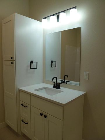 717 Tamarack TRAIL, Holmen, WI 54636