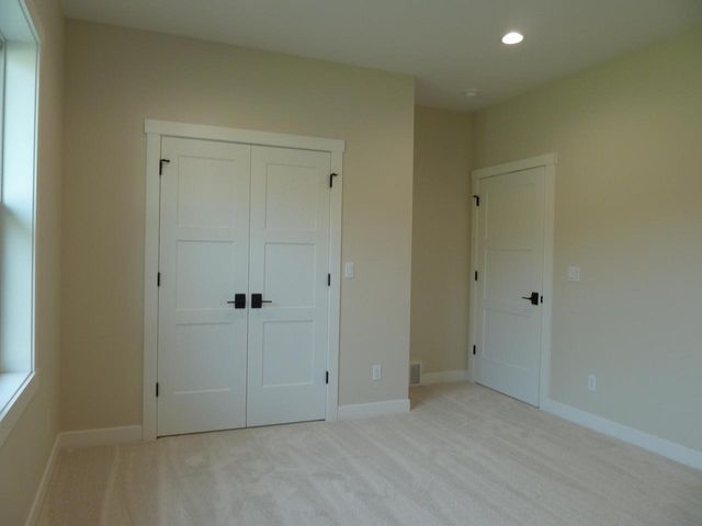 717 Tamarack TRAIL, Holmen, WI 54636