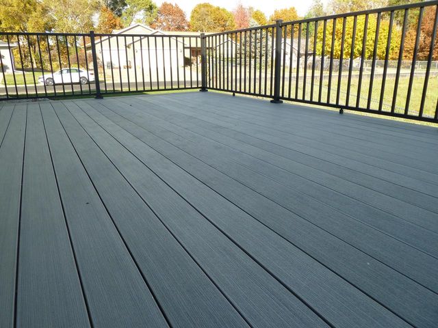 717 Tamarack TRAIL, Holmen, WI 54636