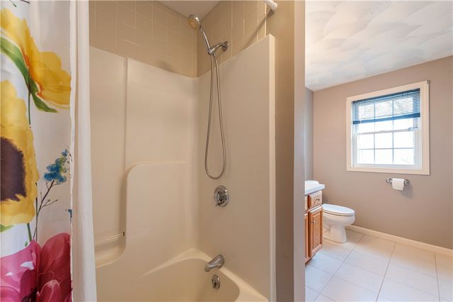 21 Hyde Avenue 21, Pawtucket, RI 02861