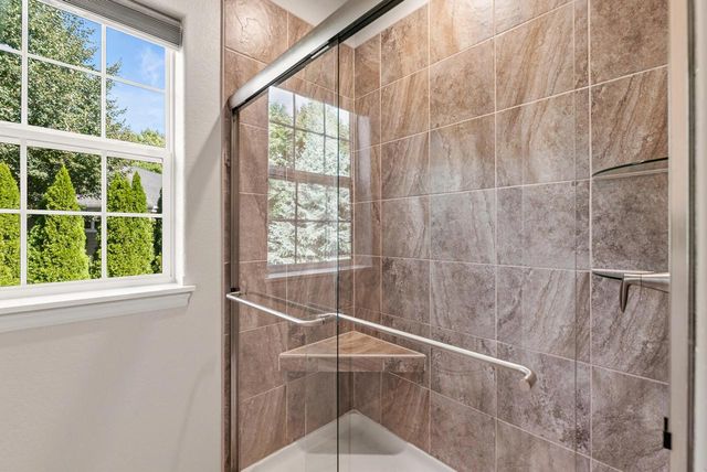617 Evergreen TERRACE, Port Washington, WI 53074