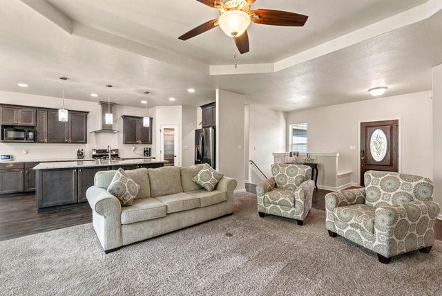 617 Evergreen TERRACE, Port Washington, WI 53074