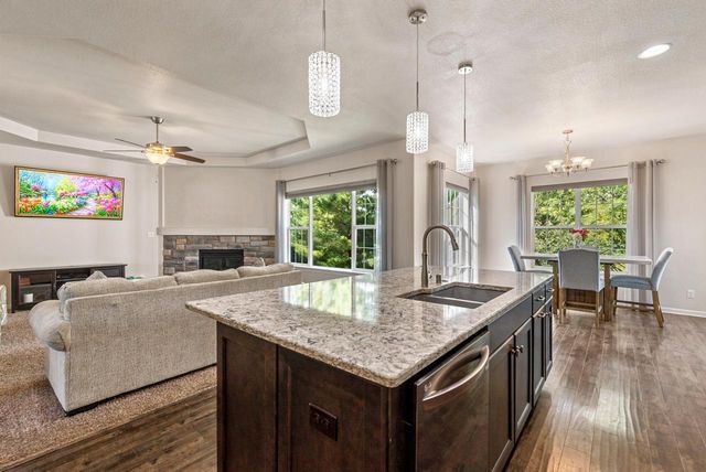 617 Evergreen TERRACE, Port Washington, WI 53074