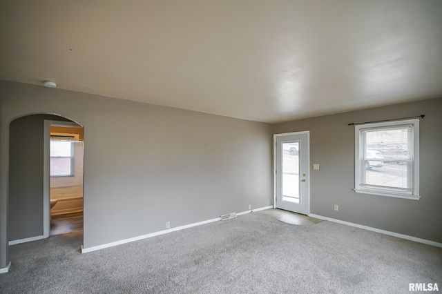 100 LEWIS Court, Bartonville, IL 61607