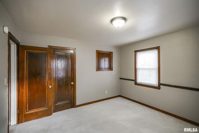 100 LEWIS Court, Bartonville, IL 61607