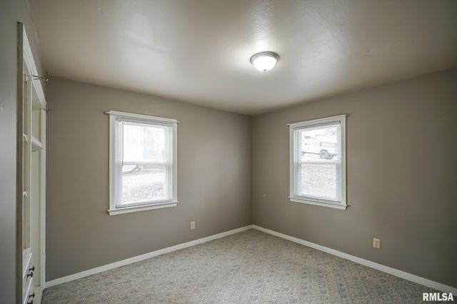 100 LEWIS Court, Bartonville, IL 61607