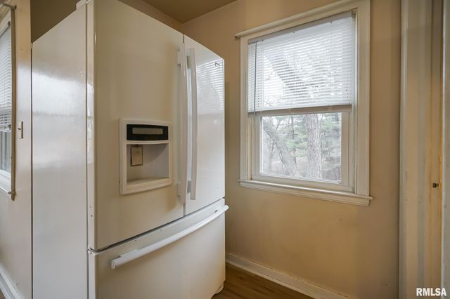 100 LEWIS Court, Bartonville, IL 61607