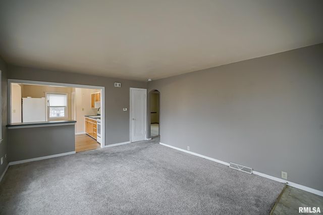 100 LEWIS Court, Bartonville, IL 61607