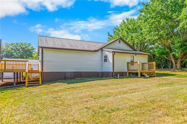 161 Cedar Forest Road, Ronda, NC 28670