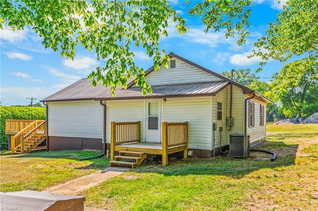 161 Cedar Forest Road, Ronda, NC 28670