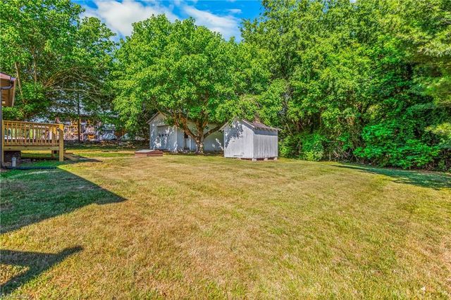 161 Cedar Forest Road, Ronda, NC 28670