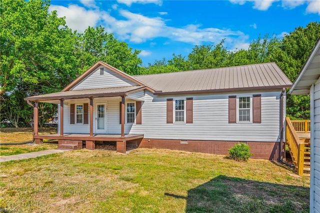 161 Cedar Forest Road, Ronda, NC 28670