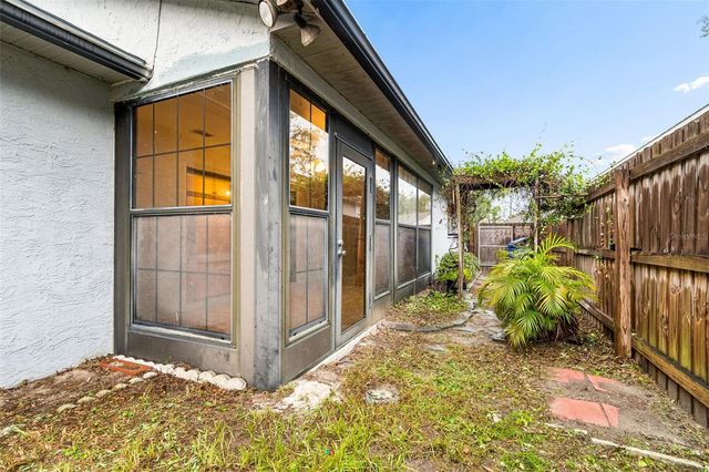 11301 MAYBROOK AVENUE, Riverview, FL 33569