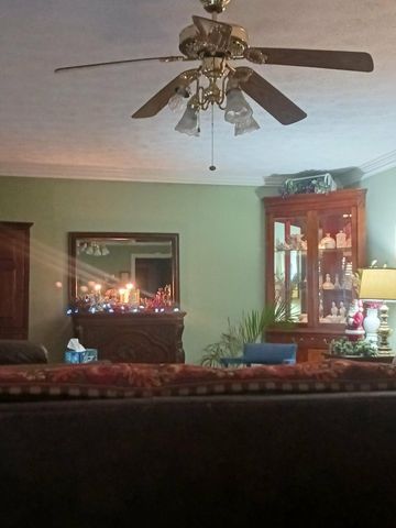 216 Sloan Drive, Monticello, KY 42633