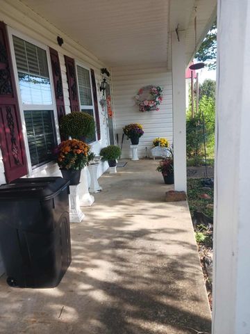 216 Sloan Drive, Monticello, KY 42633