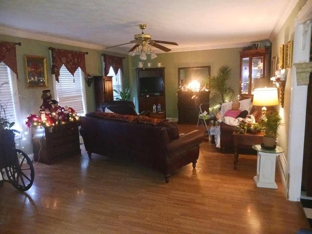 216 Sloan Drive, Monticello, KY 42633