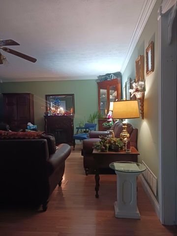 216 Sloan Drive, Monticello, KY 42633