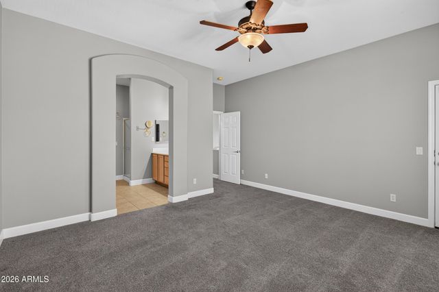 7445 E EAGLE CREST Drive 1056, Mesa, AZ 85207