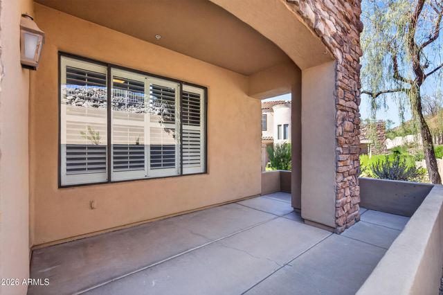7445 E EAGLE CREST Drive 1056, Mesa, AZ 85207