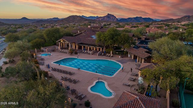 7445 E EAGLE CREST Drive 1056, Mesa, AZ 85207