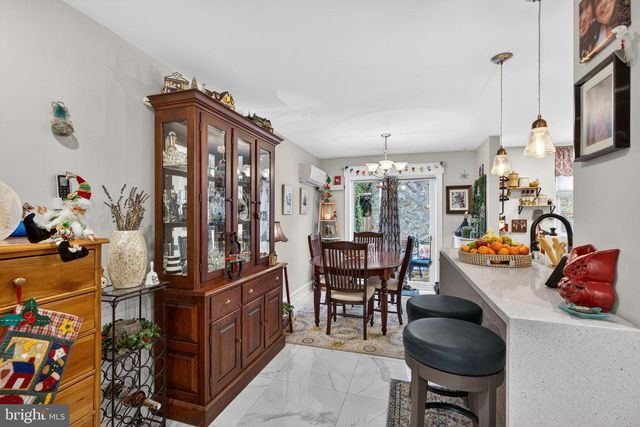 7704 ARDLEIGH ST, Philadelphia, PA 19118