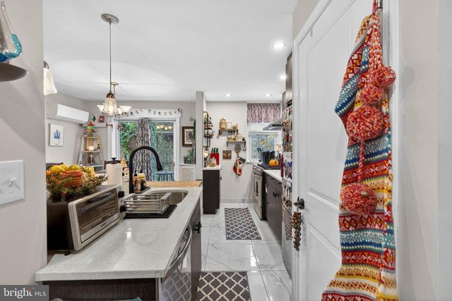 7704 ARDLEIGH ST, Philadelphia, PA 19118