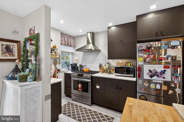 7704 ARDLEIGH ST, Philadelphia, PA 19118