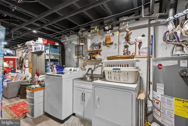 7704 ARDLEIGH ST, Philadelphia, PA 19118