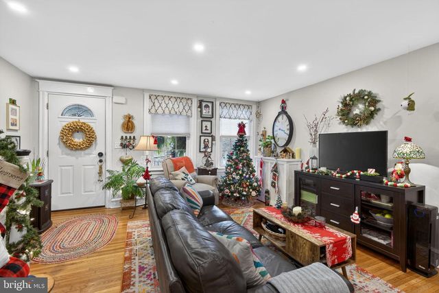 7704 ARDLEIGH ST, Philadelphia, PA 19118