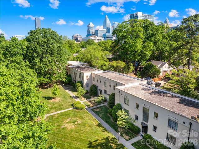 1121 Myrtle Avenue 60, Charlotte, NC 28203